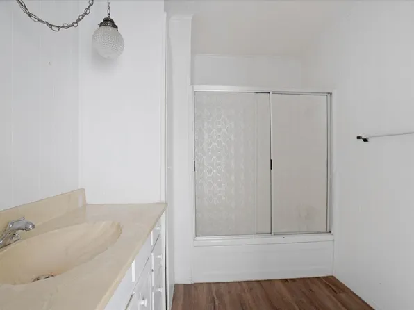 4970 Farm Road 79, Paris, TX 75460