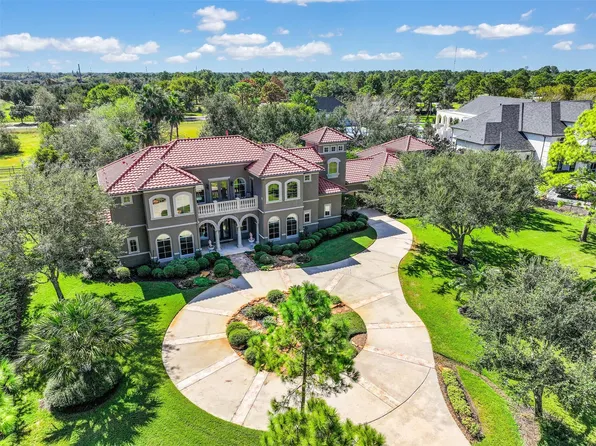 2117 San Miguel Dr, Friendswood, TX 77546