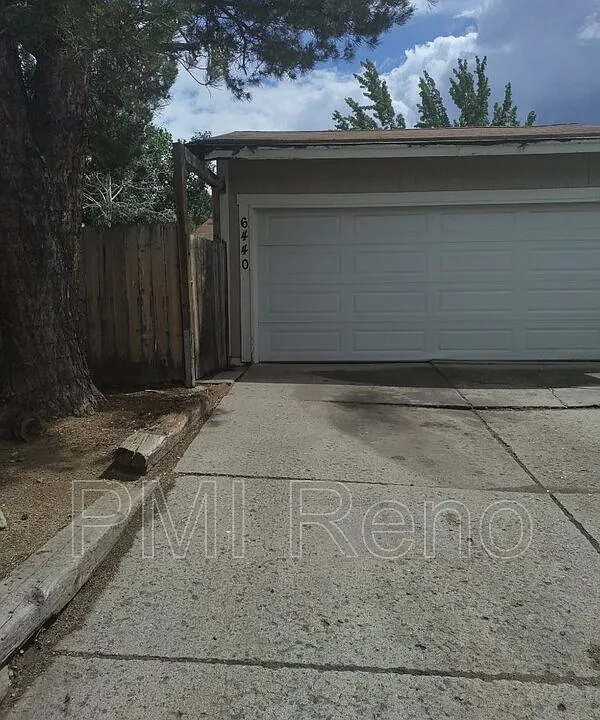 6440 Lotus St