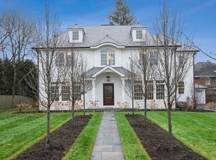 760 Mount Pleasant St, Winnetka, IL 60093