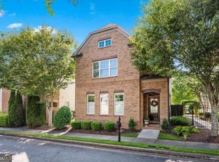 7845 Crownpoint Dr, Alpharetta, GA 30005