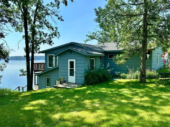 37160 W Stocking Dr, Menahga, MN 56464