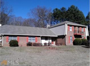 4290 Coatsworth Dr, Rex, GA 30273
