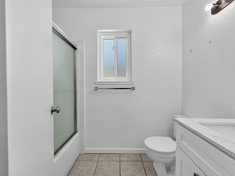 1118 Cresthaven Dr — Photo 21