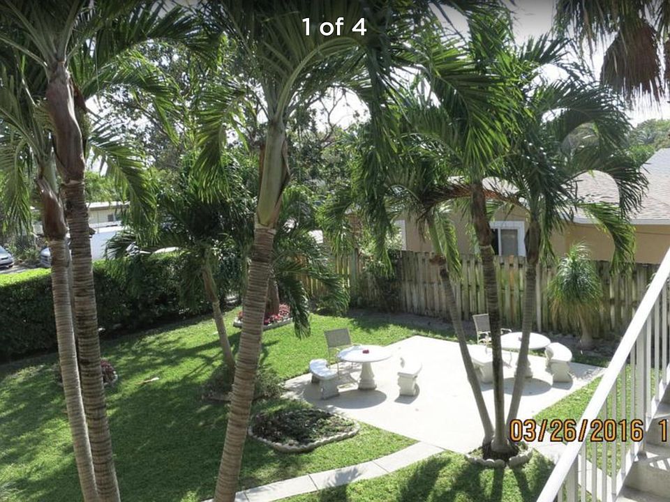 Beautifully Maintained Courtyard