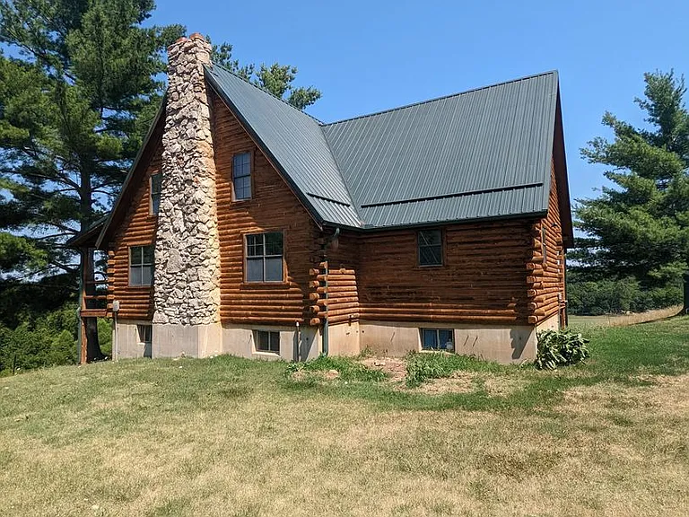 8381 Chouteau Springs Dr — Photo 1