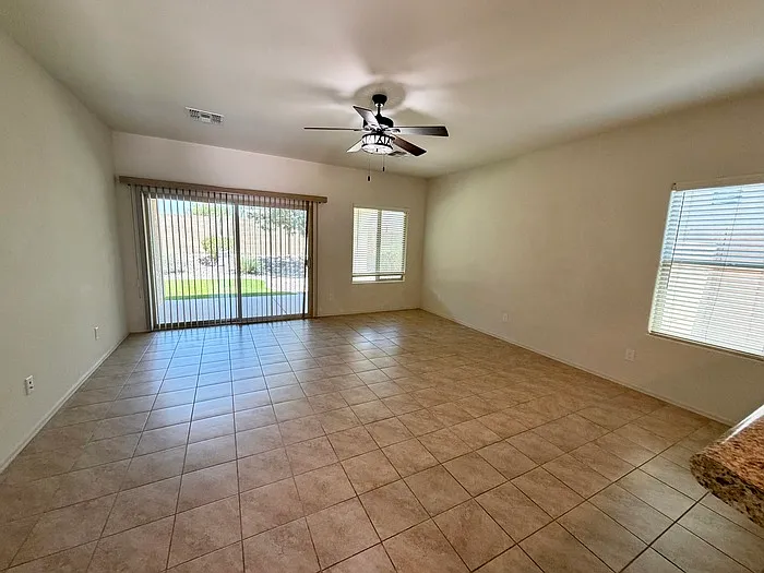 5424 W Heritage Way — Photo 7