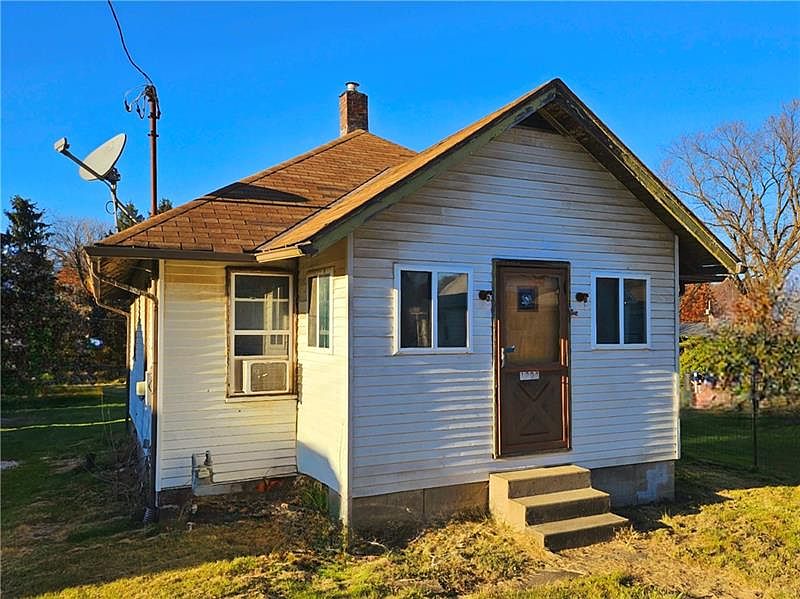 1204 Lewis Ave, Coraopolis, PA 15108 MLS 1633618 Zillow
