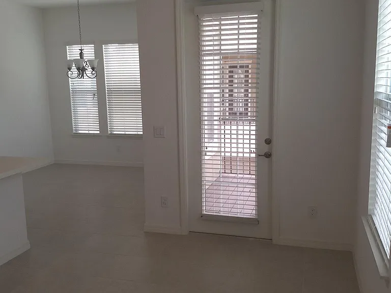 971 Taramundi Dr — Photo 19