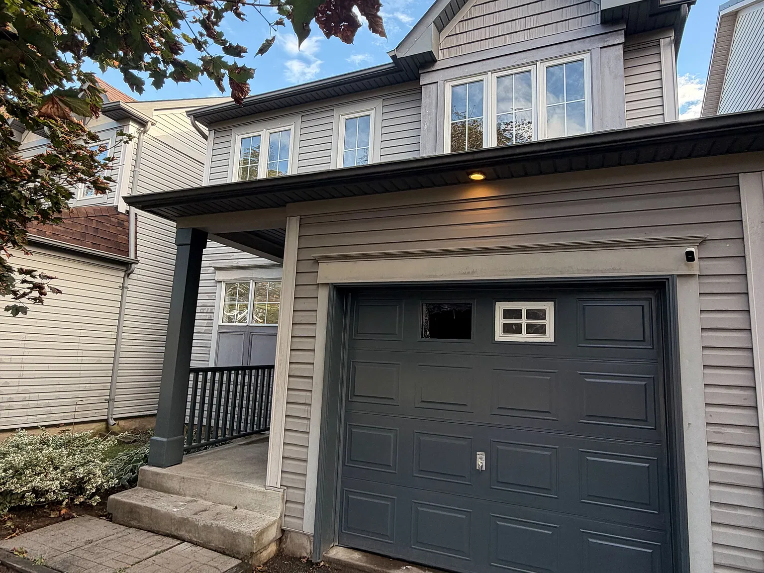 4 bed, $3,000 — Photo 2