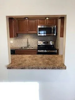 Cloverdale Park Apartments, LLC — Photo 25