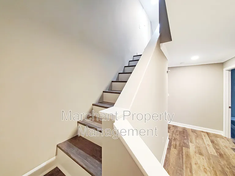 5 Welch St — Photo 19