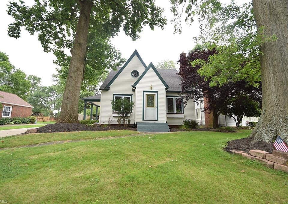 1st image of 70 Withers Dr
