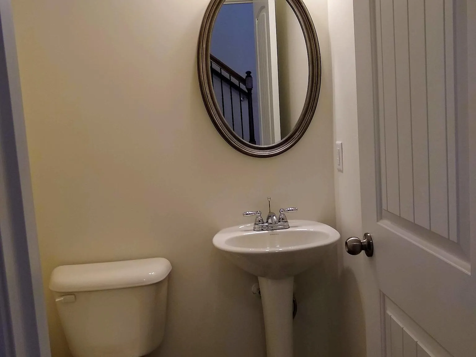 4 bed, 2.5 bath, 2171 sqft, $2,285 — Photo 4