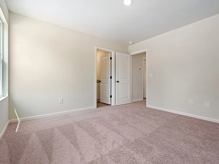 177 Seville Way — Photo 13
