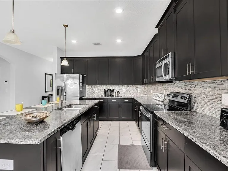 5504 Solterra Cir — Photo 5