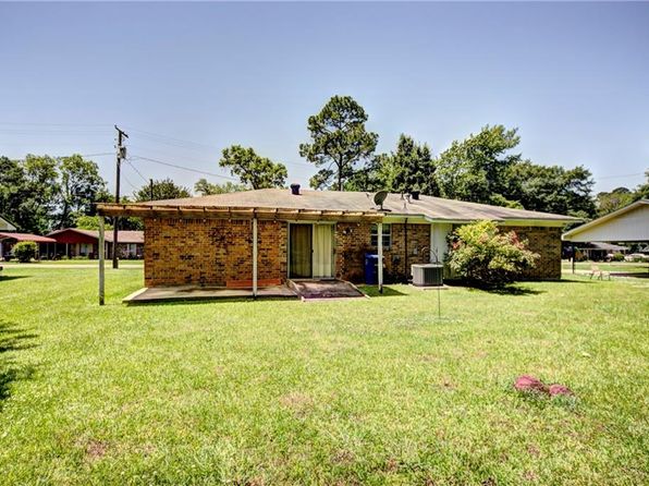 1650 W Court Dr, Natchitoches, LA 71457