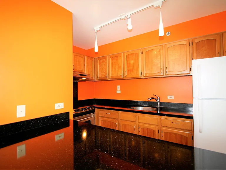 2522 Date St #705-1-1 — Photo 3