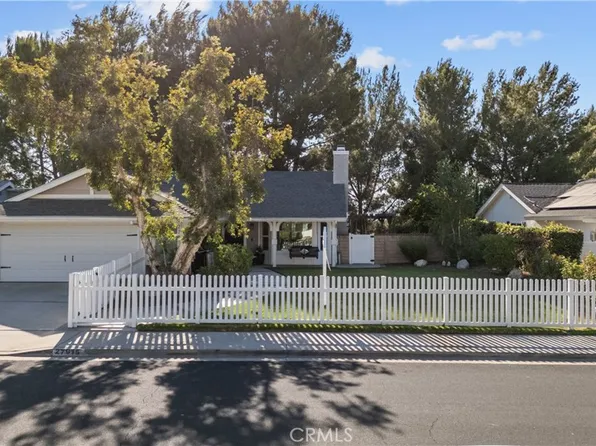 27915 Carnegie Ave, Santa Clarita, CA 91350