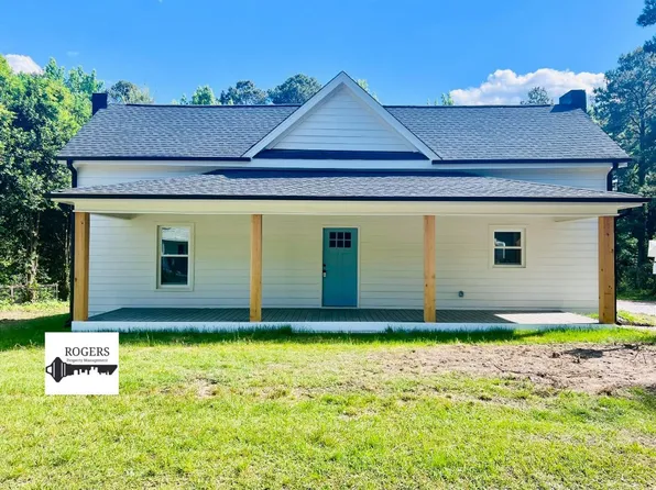 314 Park Ave #A, Creedmoor, NC 27522