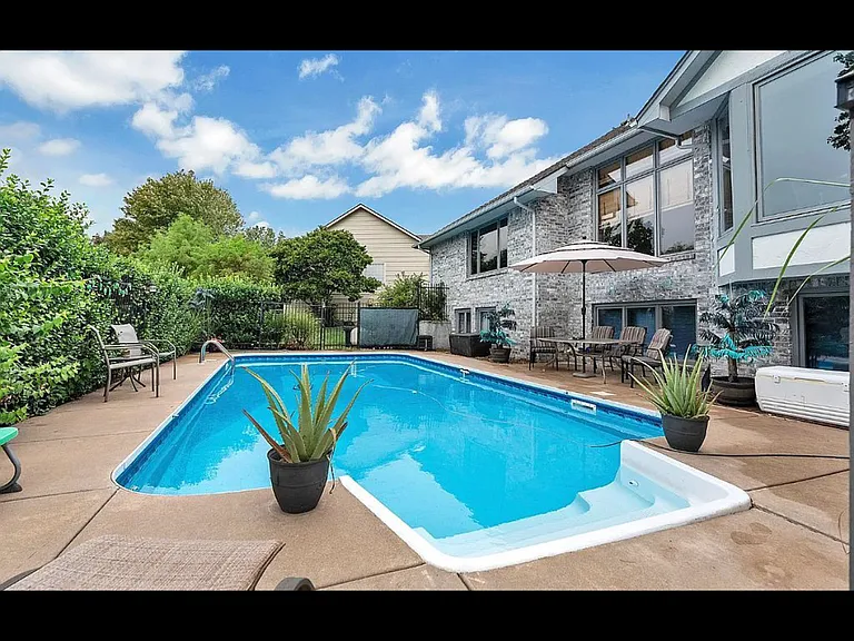 7805 W Quail Run Cir — Photo 11