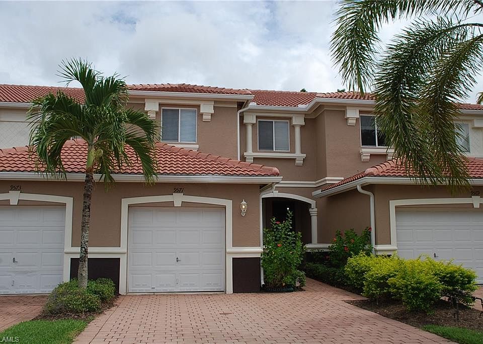 1st image of 9571 Roundstone Cir