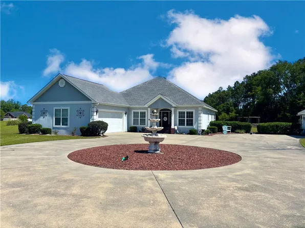 2604 Granite Way, Blackshear, GA 31516