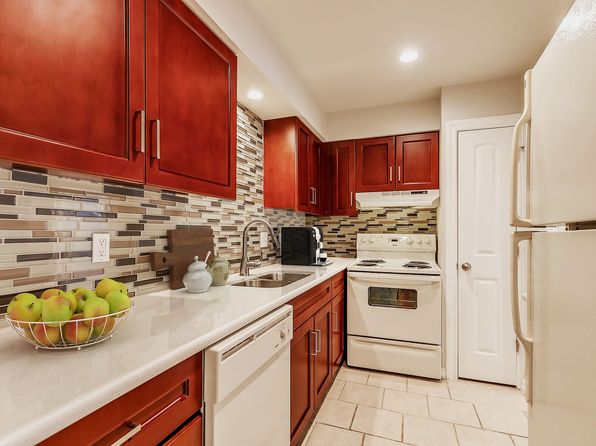 6303 NW 63rd St #287