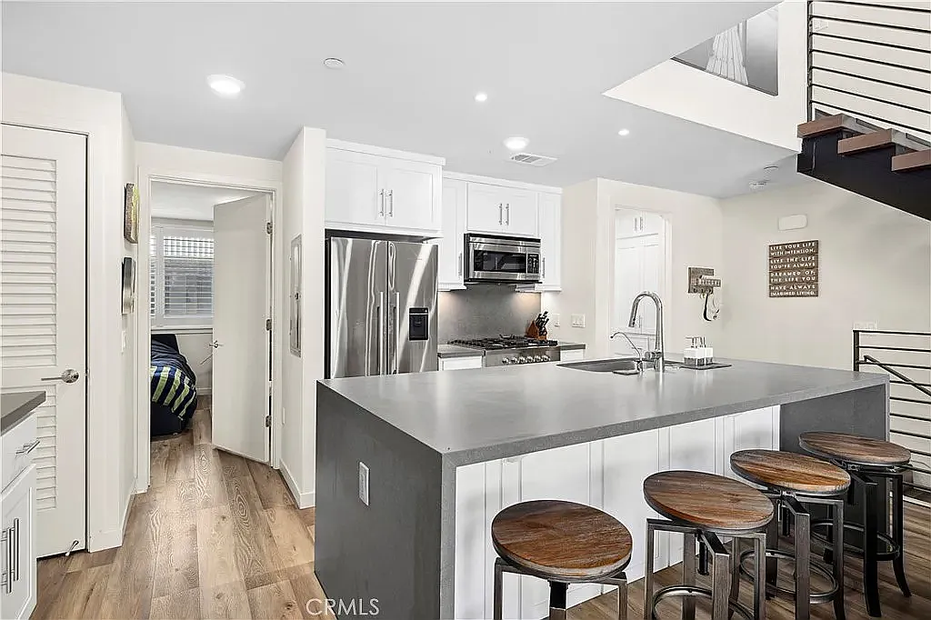 Building Photo - 2745 Laguna Canyon Rd #C