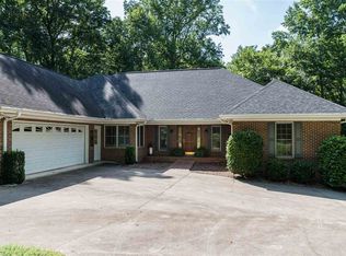 280 Earles Fort Rd, Landrum, SC 29356