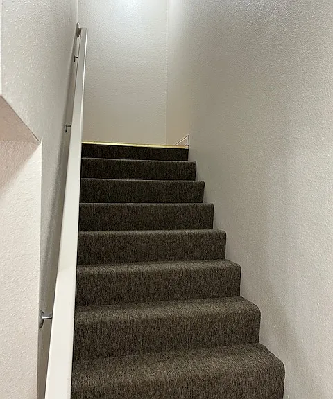 6884 Lexington Dr — Photo 27