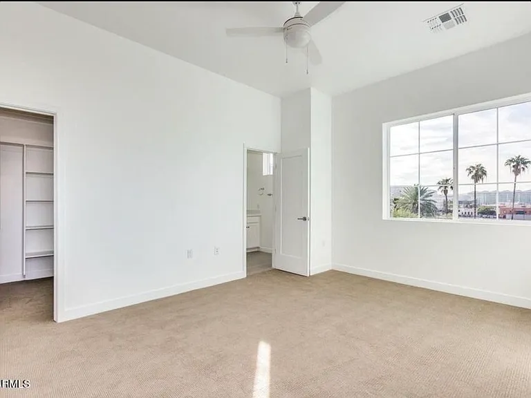 615 N 6th Ave — Photo 9