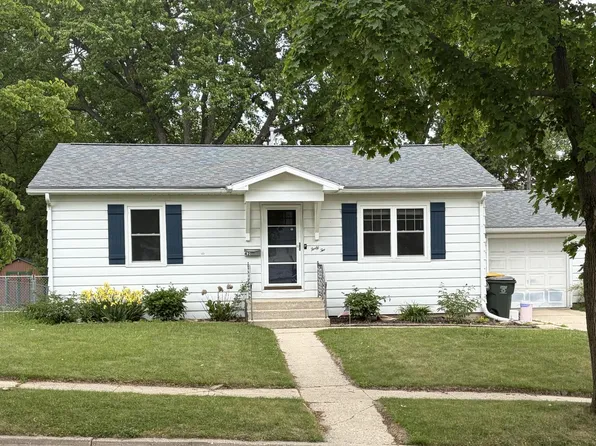 42 Wilson AVENUE, Janesville, WI 53548