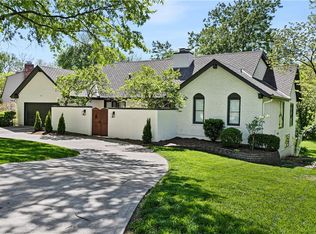 12600 Overbrook Rd, Leawood, KS 66209