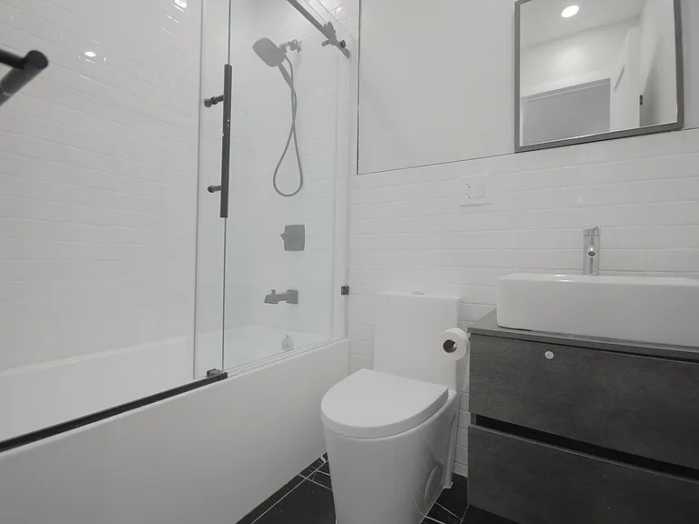 49 E 56th St #1 — Photo 8