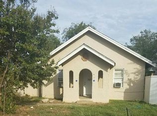 1609 S Main St, Cleburne, TX 76033