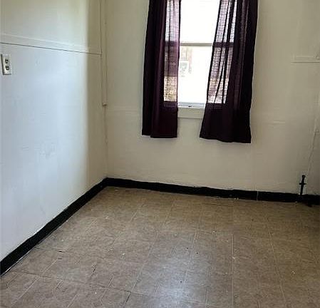 5th image of 1327 Euclid Ave