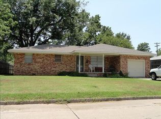 1724 Marian Dr, Norman, OK 73069