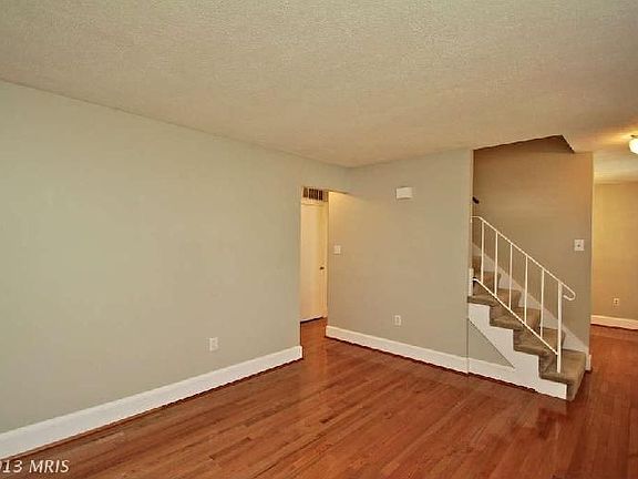2nd image of 5640 Roundtree Dr