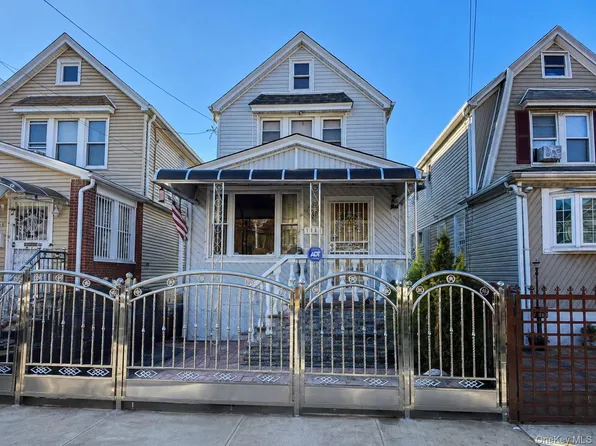 90-66 199th St, Hollis, NY 11423