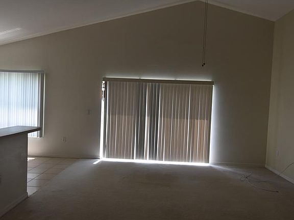 3rd image of 9415 Cypress Harbor Dr