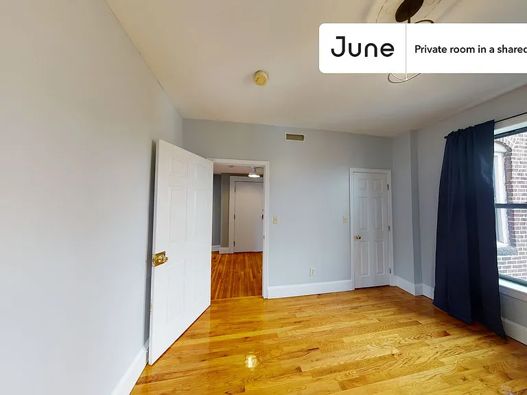 17 Highgate St #B — Photo 4