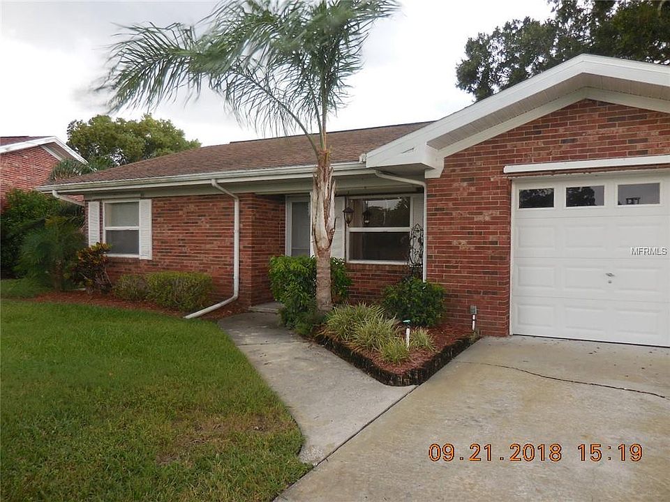 1st image of 49 Freshwater Dr