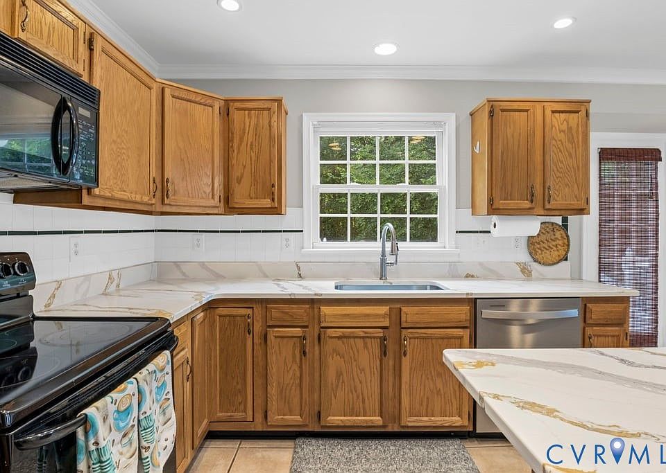 1st image of 9536 Hungary Woods Dr