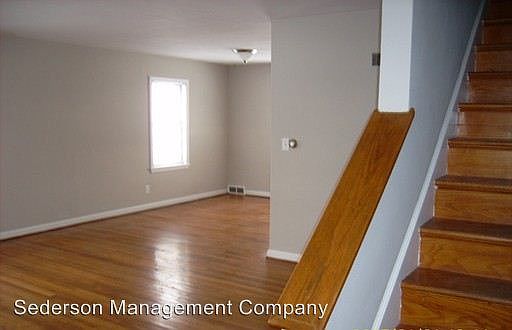 1st image of 7514 Terrace St
