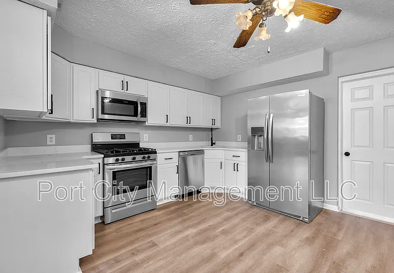 7484 Rabon Ave — Photo 14