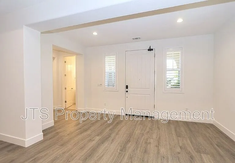 4988 Amina Fair Way — Photo 33