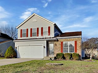 935 Stone Ridge Ln, Lebanon, OH 45036