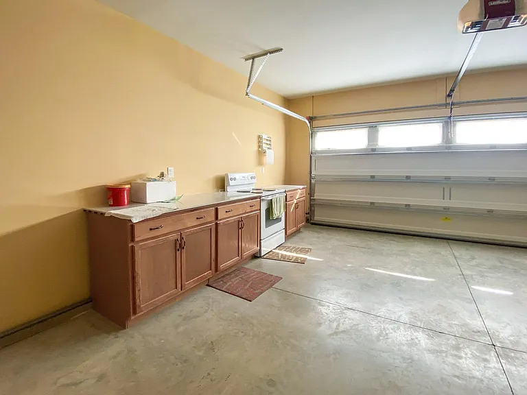 10310 Killogrin Way — Photo 16