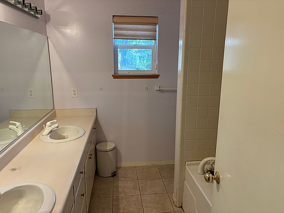 2nd image of 12577 Brooktree Trl
